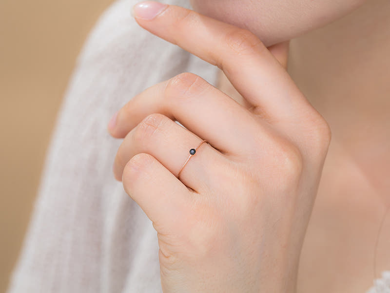 14K 블랙 포인트 라운드 반지